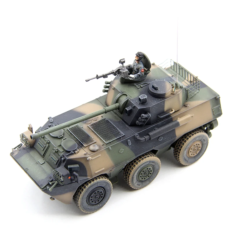 UNISTAR 1:72 Scale PVC Plastic PLL05 Toys Tank Chariot Model Wheeled Assault Vehicle Classic Nostalgia Adult Souvenirs Display