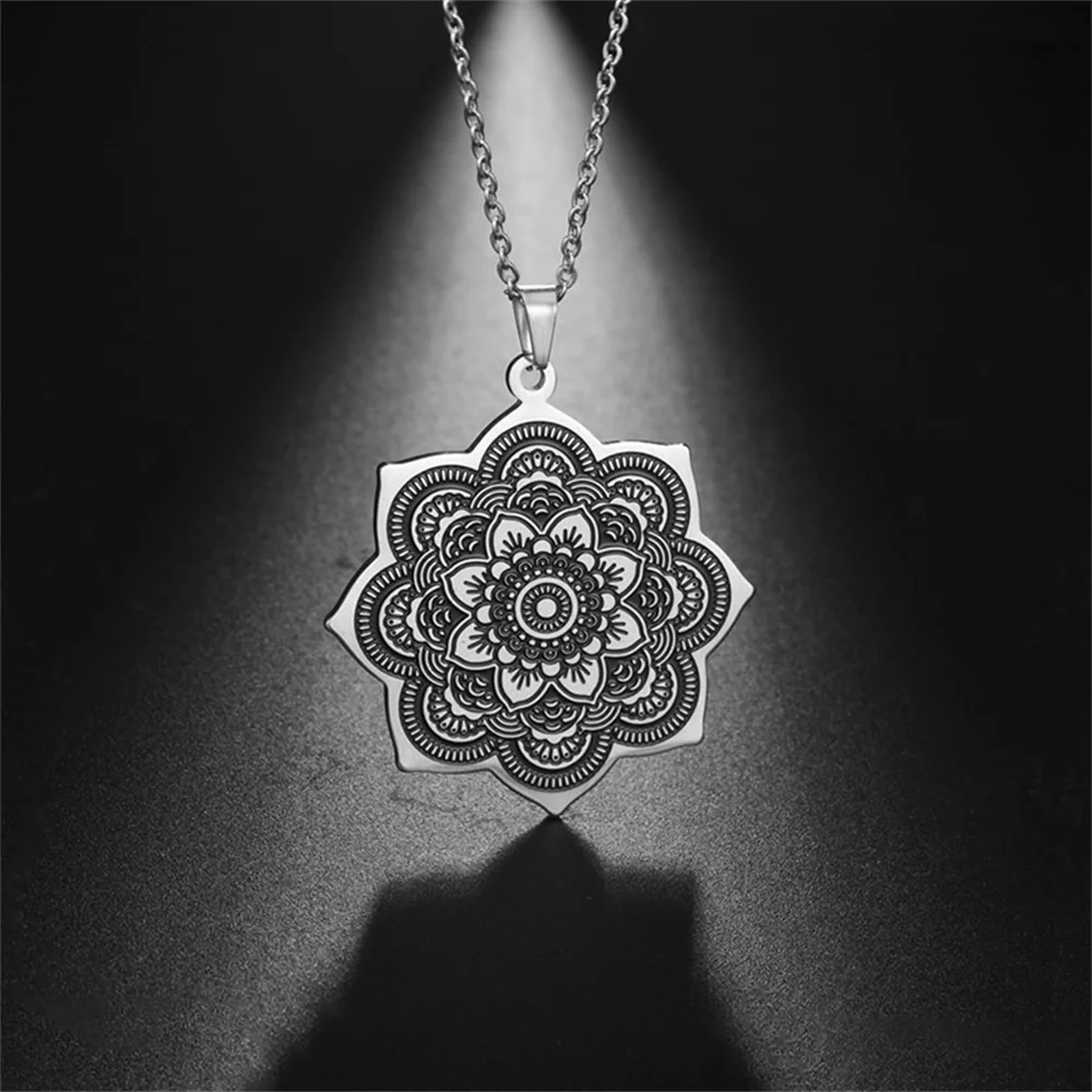 EUEAVAN Vintage Mandala Lotus Flower Pendant Necklaces Elegent Yoga Buddhism Necklace Wicca Sacred Geometry Fashion Jewelry Gift