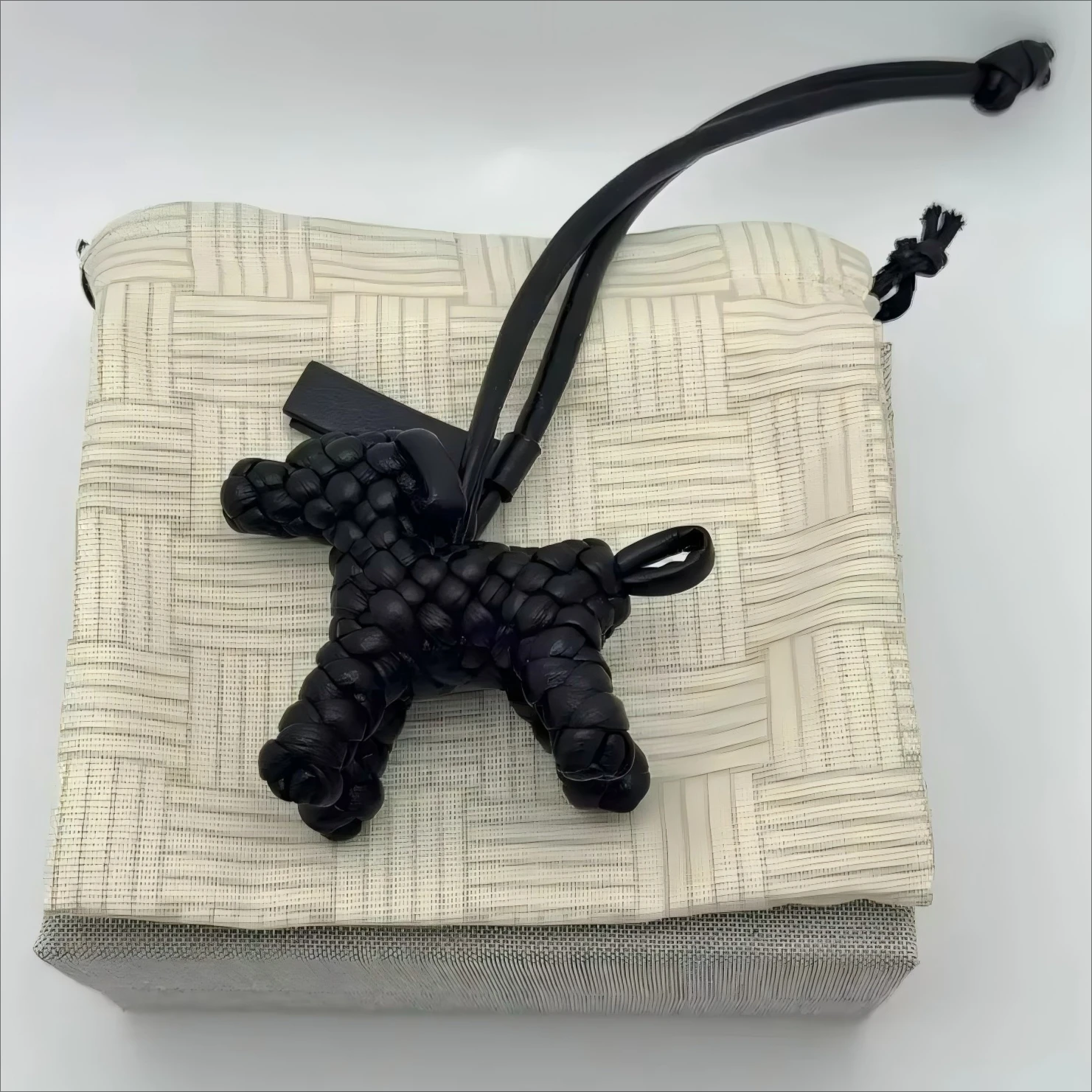 Luxury Handbag and Backpack Charms, Stylish Luggage Charms, Bag Decorations, Cute Car Pendants, Handmade, Holiday Gifts.