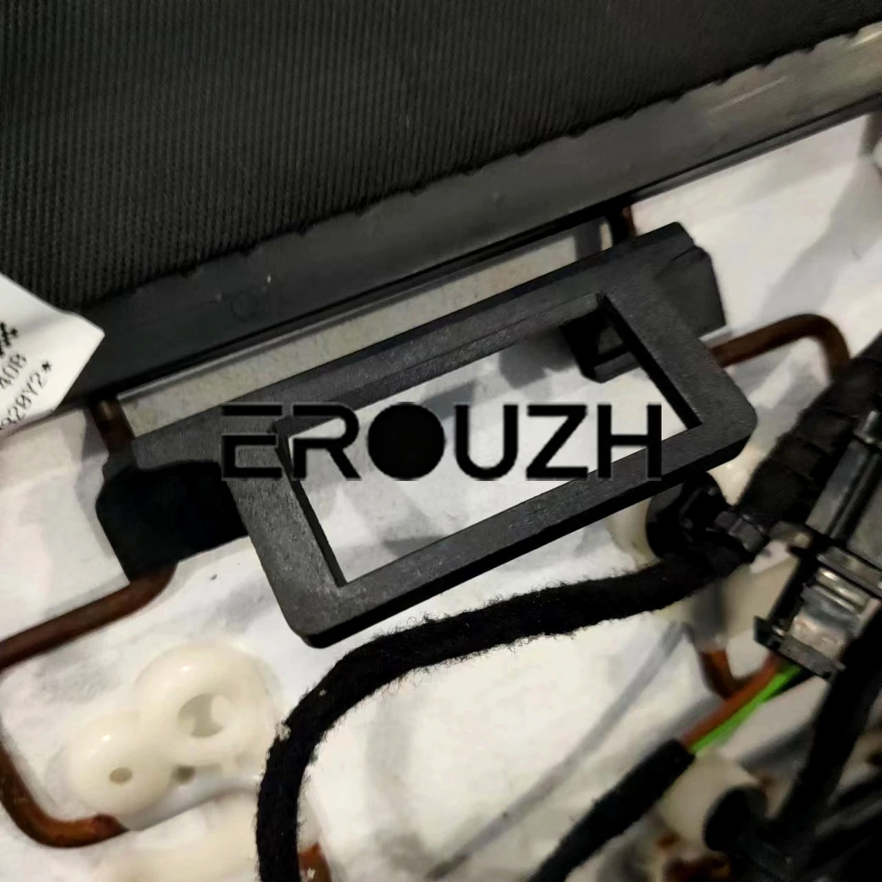 For Audi Q5LA6LC8 Original Car Seat Without Foot Socket Light Bracket Upgrade Ambient Light Fixing Bracket Foot Socket Buckle