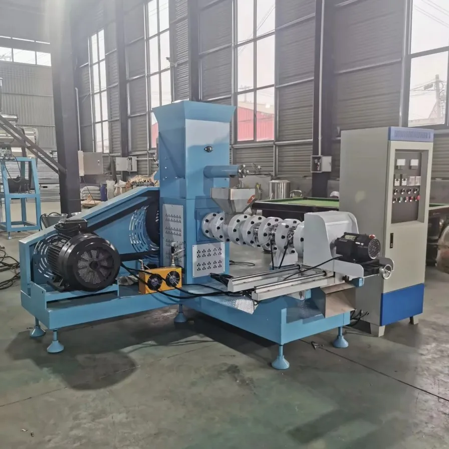 Macchina automatica per la formazione di mangimi per animali domestici per gamberetti Macchina per alimenti per cani con osso cotto Macchina per alimenti per cani per gatti Macchina per alimenti per cani asciutti Linea di piante per la lavorazione