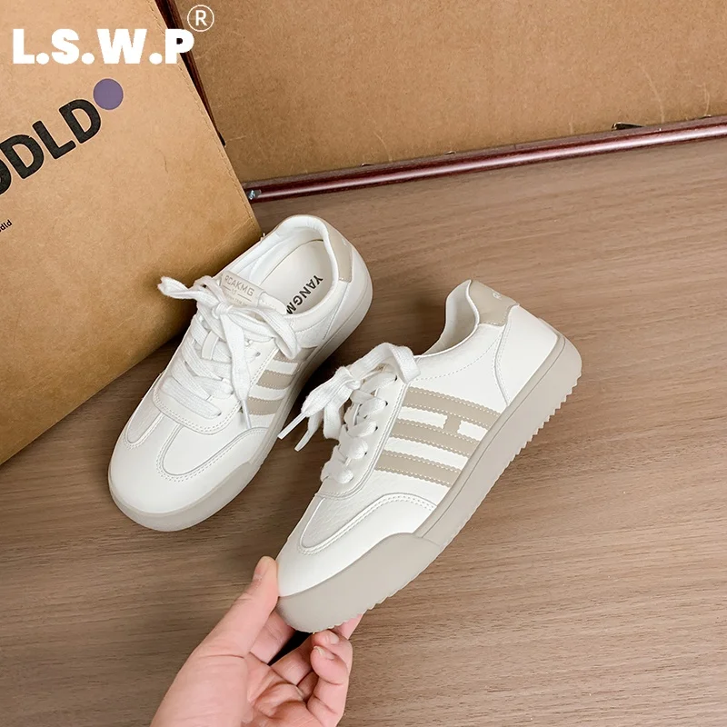 Ladies' casual sports shoes  Vintage Women Lace‑Up Casual Sneakers Three‑Stripe PU Leather Gum Sole For Daily Campus Outfits