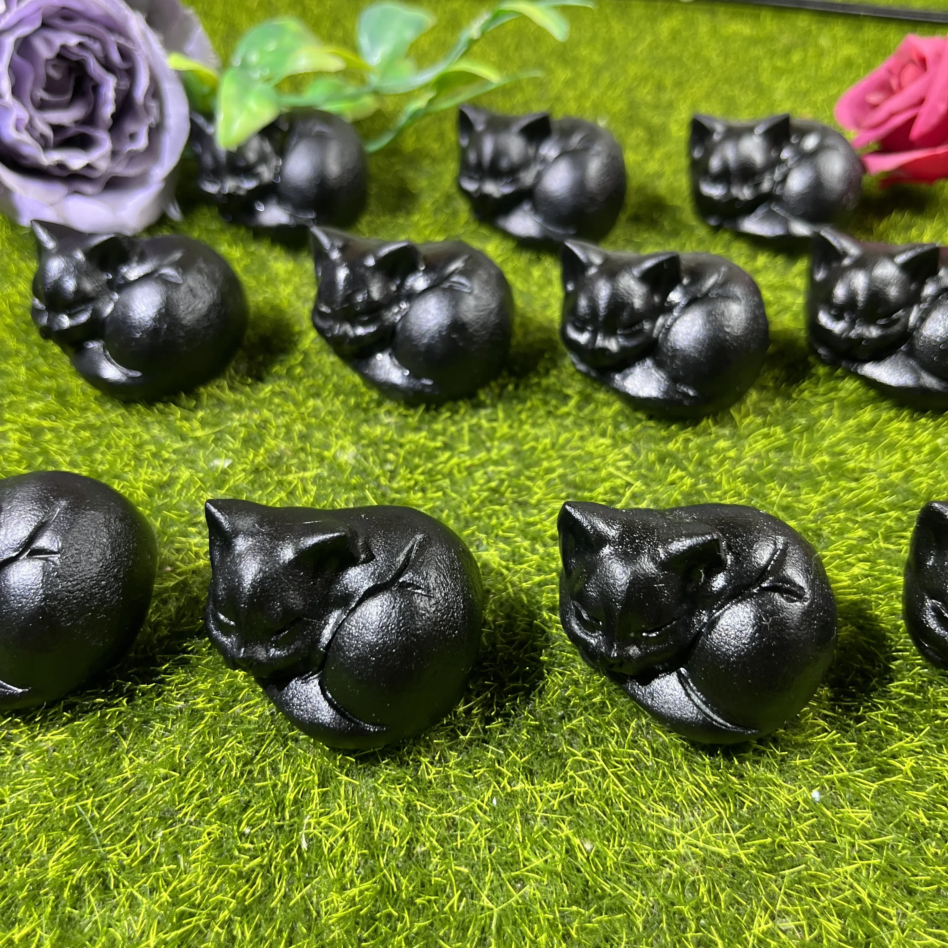 

# Hot Sales Wholesale Hot Sale Crystal Carving Sleep Cat Black Obsidian Sleep Cat Crystal Animal For Healing