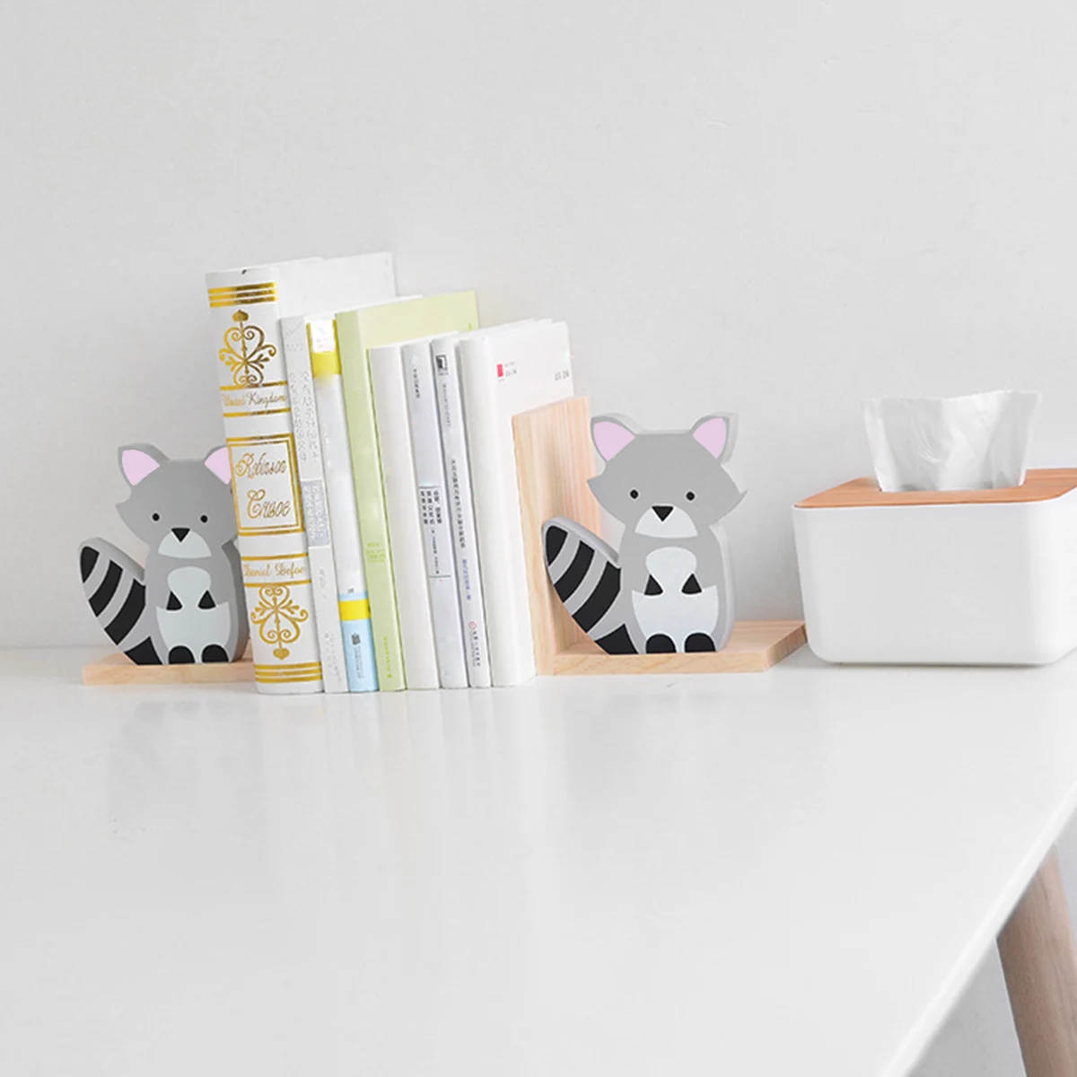 

Natural Pine Wood Bookends Raccoon Shaped Book Stand For Library Organizer Office Supplies Grey