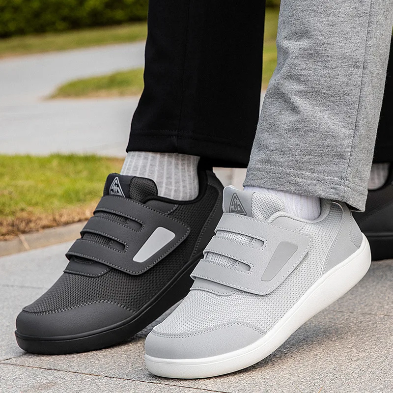 Zapatillas de verano para mujer, con suela suave, de ancho amplio, ideales para personas mayores, cómodas y antideslizantes, perfectas para caminar y para madres de mediana edad.