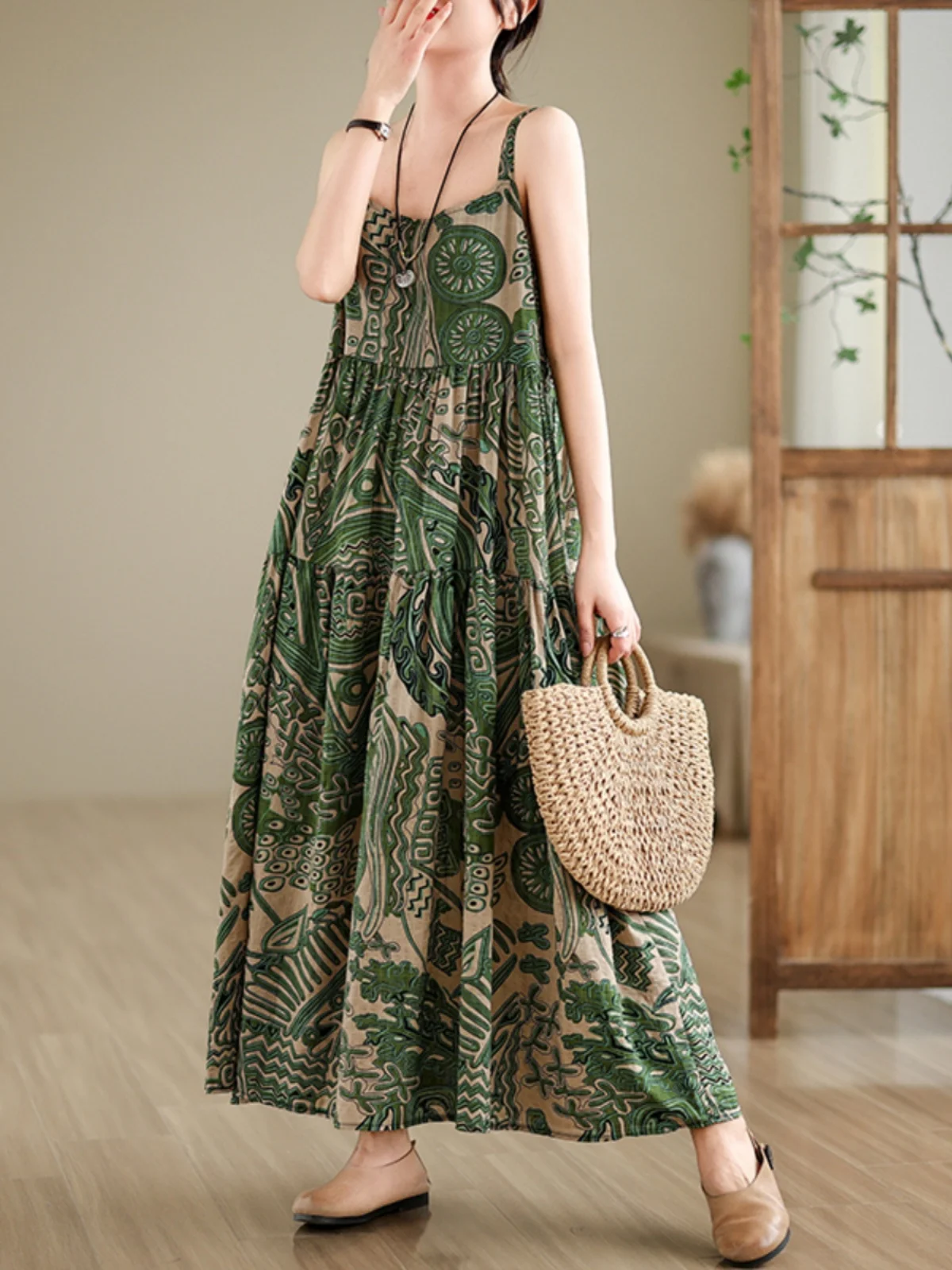 Luźna, lniana spódnica damska do kolan, trapezowa, z nadrukiem, idealna na lato, do pracy, codzienna, wygodna.