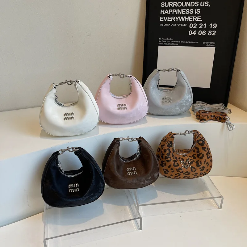 

Chic Korean-Style Bag - Vintage Inspired, Compact & Spacious, Adjustable Strap for Essentials,Parties & Daily Outfits