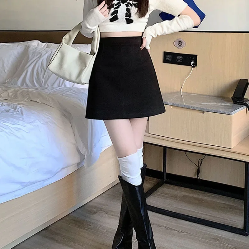 Autumn Winter Womens Woolen Skirt 2026 New Korean Style High Waist Bodycon Mini Skirts Ladies College Style Zipper A-Line Skirt