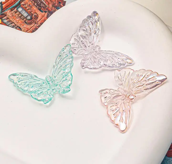 

20pcs 3D Butterfly Pendant Beads Transparent Acrylic Loose Beads Spacer Beads Diy Key Chain Necklace Earrings Jewelry Making