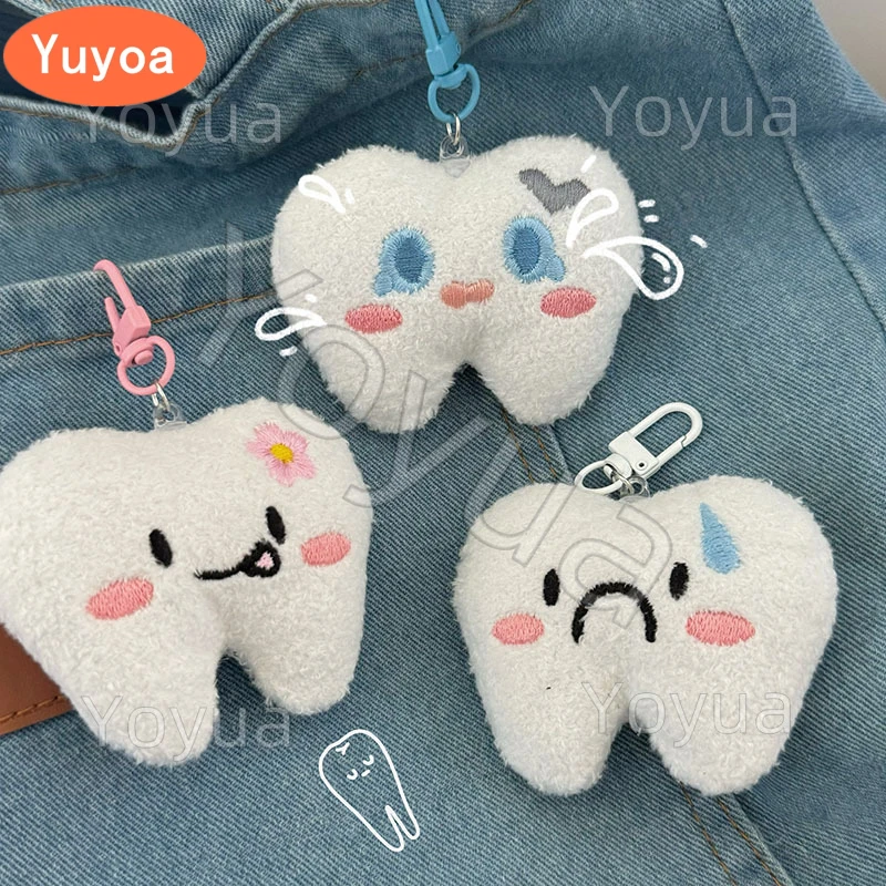 50PCS Cartoon Dental Clinic Gift Cute Teeth Keychain Dentisit Clinic Opening Ornaments Pendant