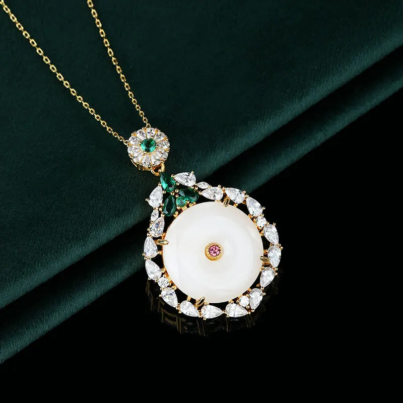 Special Interest Luxury Gold-Plated Chain High Ice Chalcedony Imitation Hotian Jade Pendant Retro High-Grade Necklace for Women