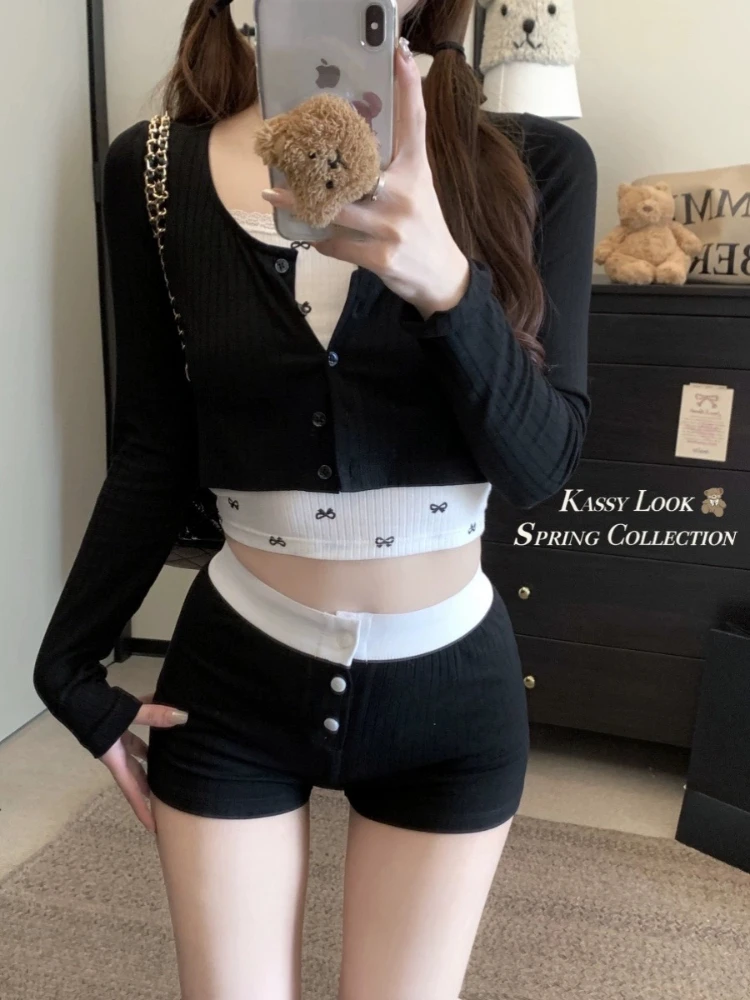 ADAgirl Black Sports Shorts for Women Y2k Casual Front Buttons Patchwork Korean Summer Pants Harajuku Fashion Low Waist Bottoms