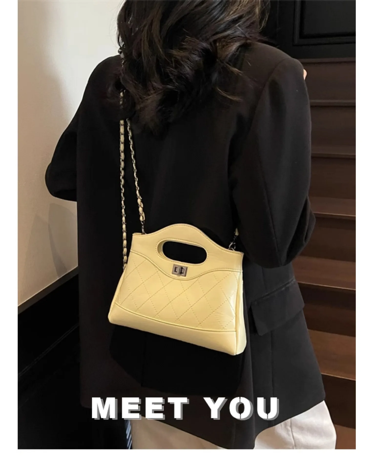 

‌2025 New Luxury Yellow Handbag for Women - High-End Chain Messenger Bag with Niche Design, Light & Stylish‌