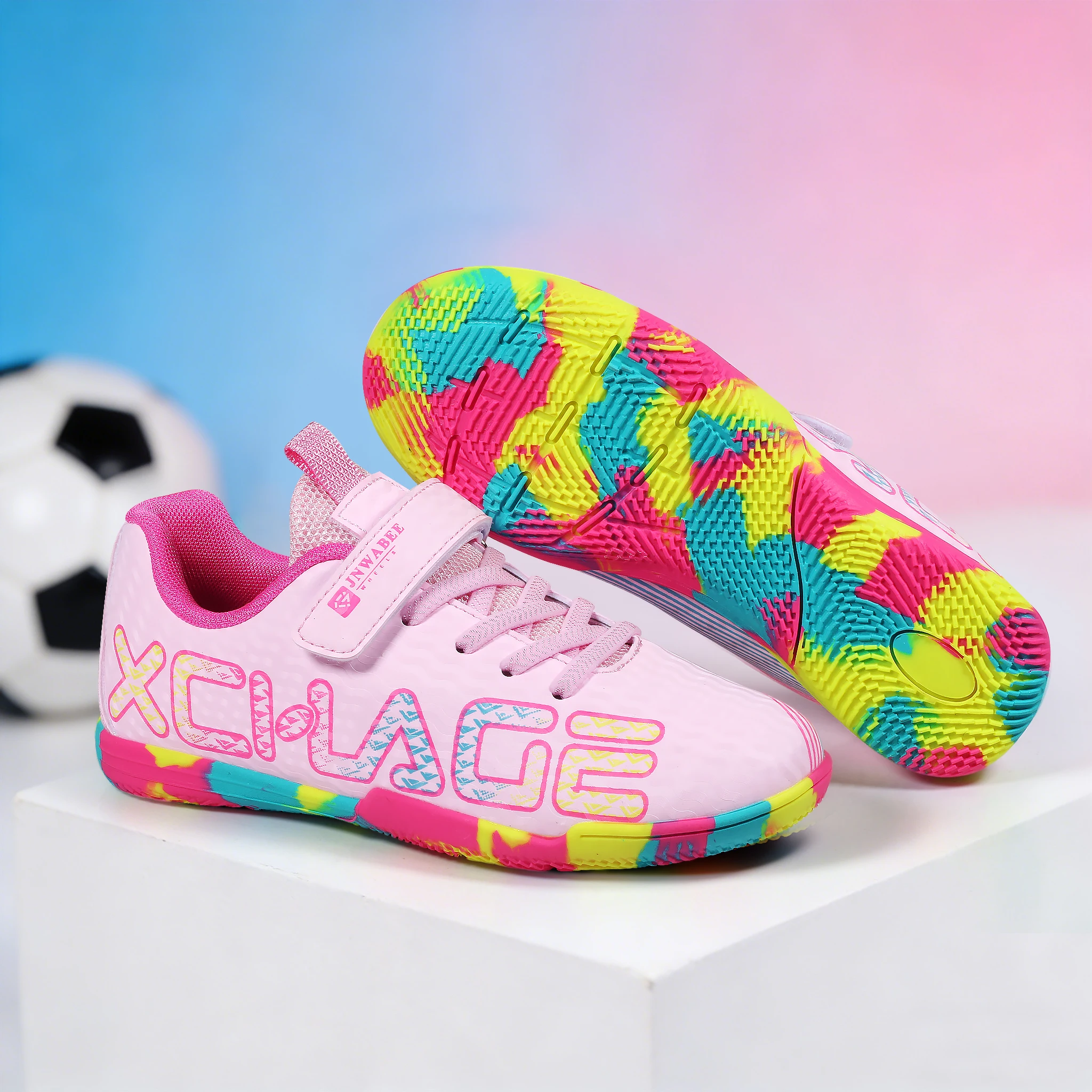 

New Kids Professional Football Boots Soccer Shoes Training Shoes Turf Match Grass Ultralight Cleats Boys Non-Slip Drop Shipping