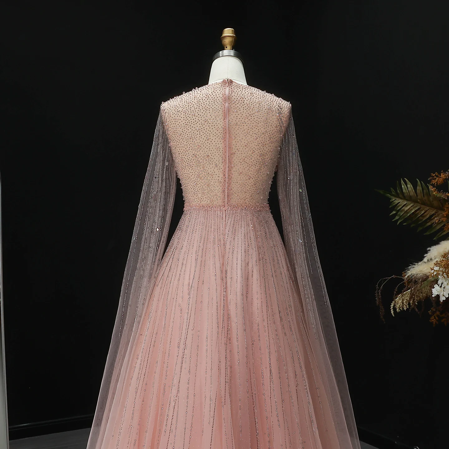 Sharon Said Luxuriöse Dubai Perlen-Kristall-Tüll-Abendkleider Elegante Cape-Ärmel Formelle Ballkleider SS054 Maßanfertigung – Detail 15