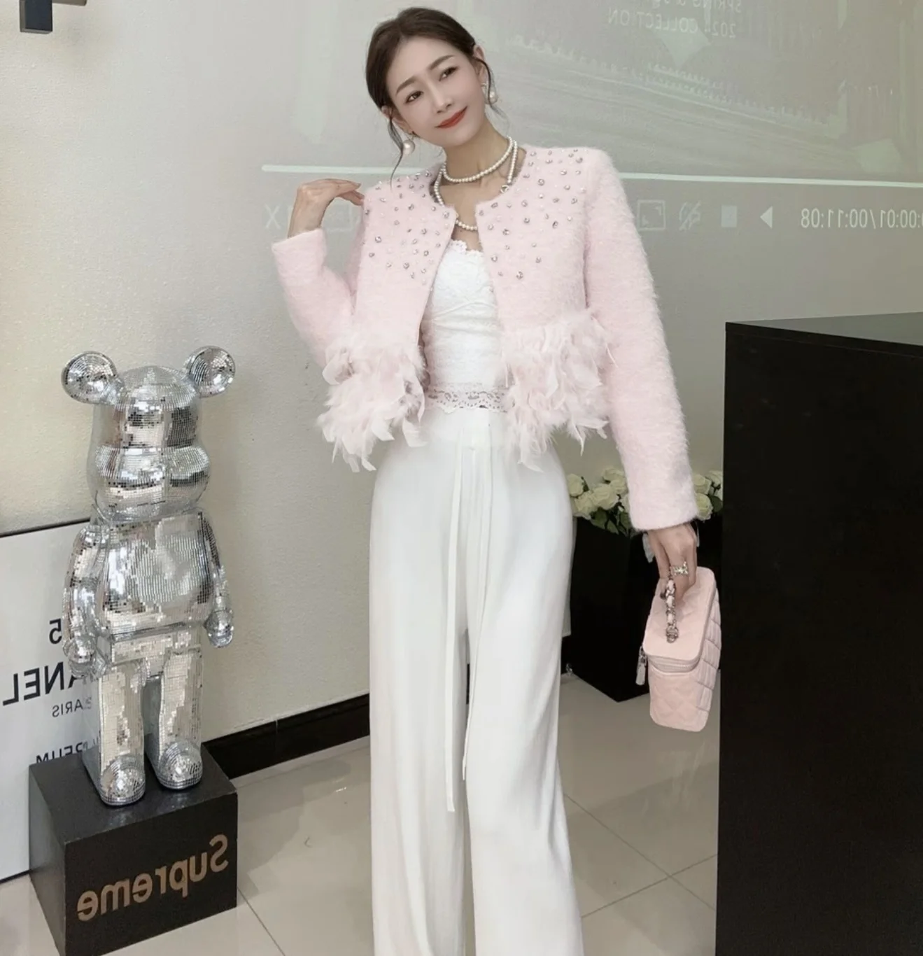 

Женское пальто из твида с длинными рукавами и пуговицами, осенне-зимняя коллекция 2025, модное, прямого кроя, для повседневной носки