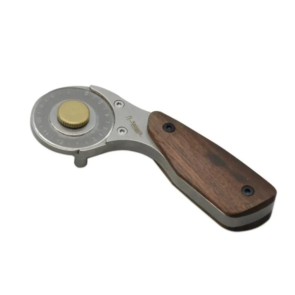 Full Metal 45mm Rotary Cutter With Retractable Stainless Steel Blade Walnut Handle For Leather Craft