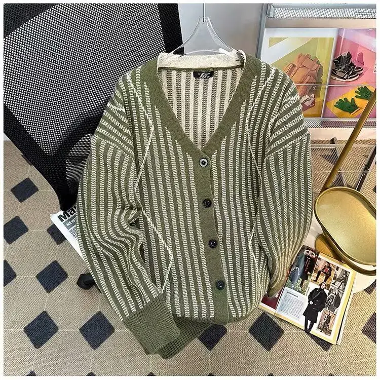

American Sle V-Ne Knitted Sweater Cardigan Men's Color Casual Loose Fit Winter Outerwear Soft Polyester Fiber