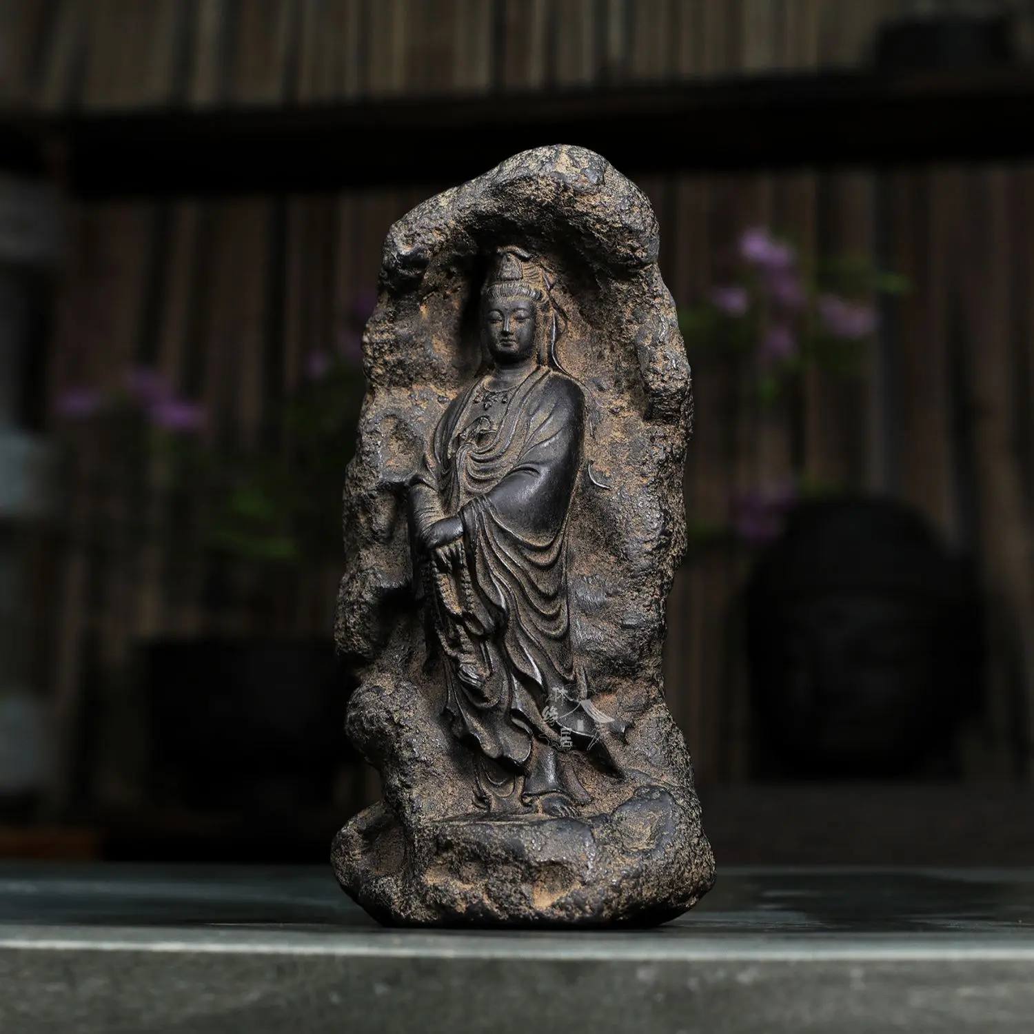 Vintage handmade old Puci Guanyin Bodhisattva（Avalokitesvara ）Imitation stone carving clay products decorative art ornaments