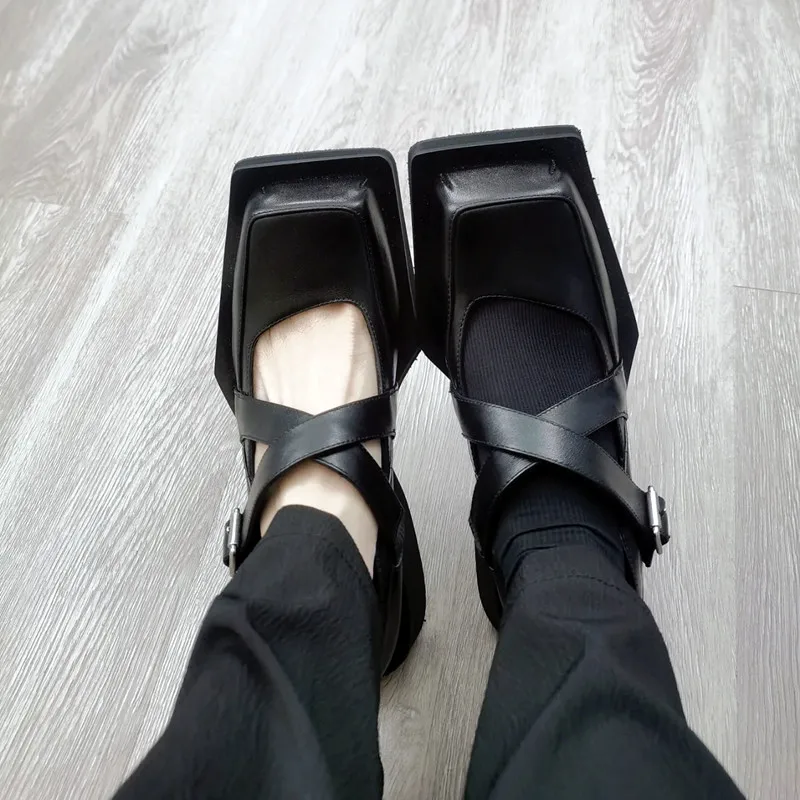 

Сексуальные туфли Мэри Джейн с квадратным носком, женские туфли на танкетке и платформе, удобная повседневная обувь из искусственной кожи на плоской подошве с перекрестной завязкой и пряжкой