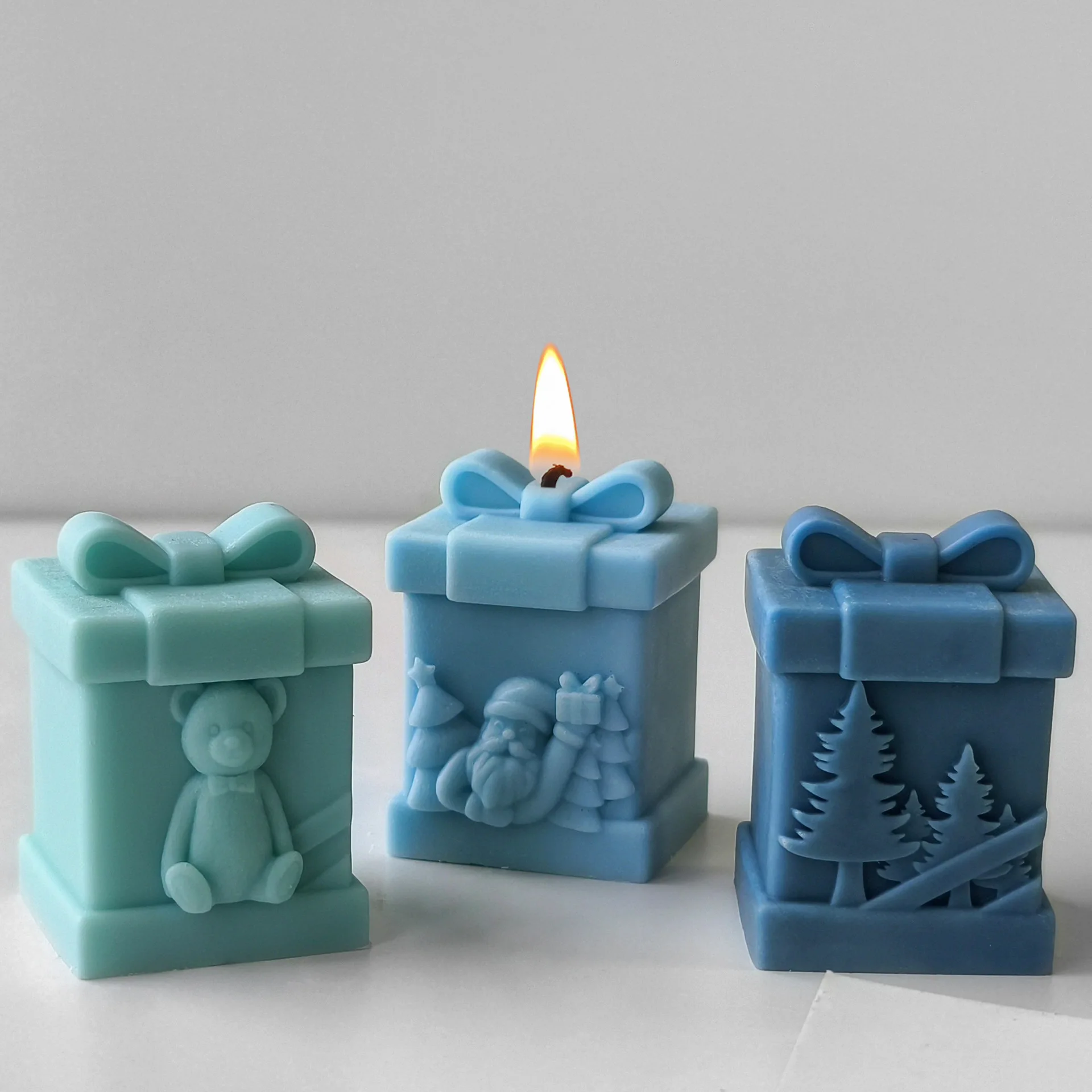 3D Christmas Gift Box Silicone Candle Mold Handmade Aroma Plaster Resin Ornaments Mould Creative Christmas Candles Making