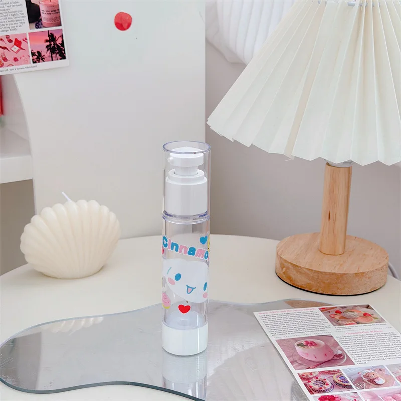 50 مللي مرحبا كيتي رذاذ زجاجة الكرتون لطيف امرأة الملحقات Kawaii فتاة هدية زجاجة تخزين العطور ألعاب أطفال دمية بالجملة