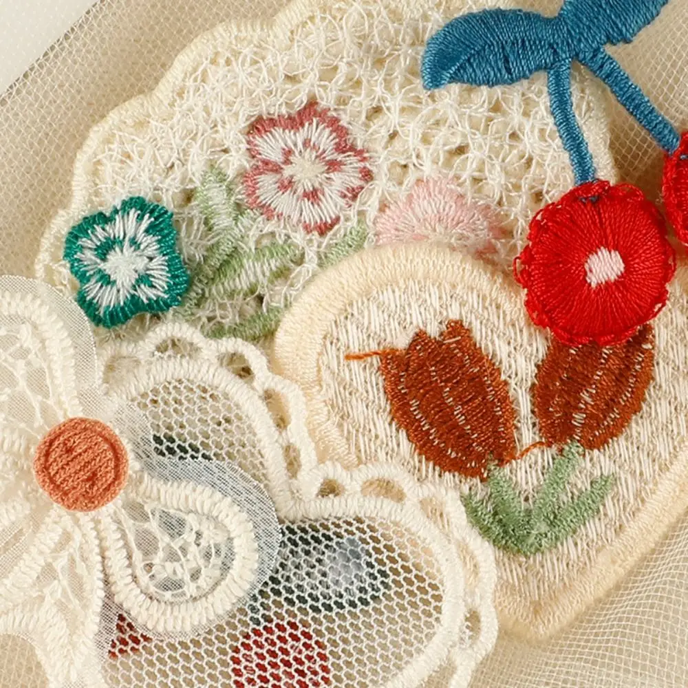 Cherry Flower Embroidery Patch High Quality Clothing Badge Accessories Sew-on Sew-on DIY Applique Embroidered Fabric Patch