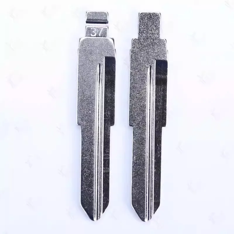 for No.37 car key blank with middle slot is suitable for middle slot keys of Dafa Senya and FAW Weizhi sub-machines