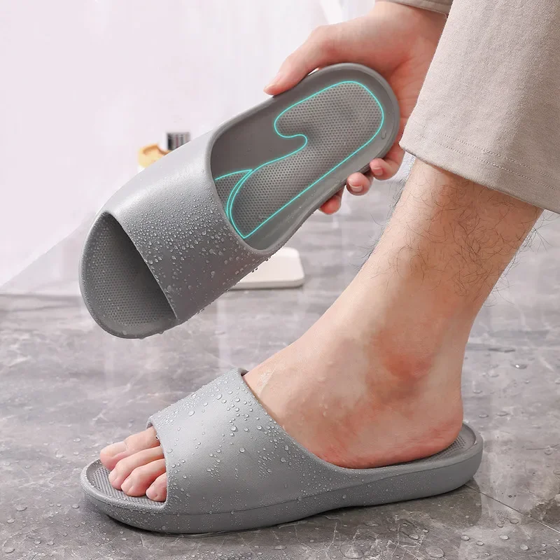 

New Men Slippers Summer Beach Sandals Soft EVA Women Slides Concise Home Anti-Slip Slipper Light Indoor Bathroom Massage Shoes