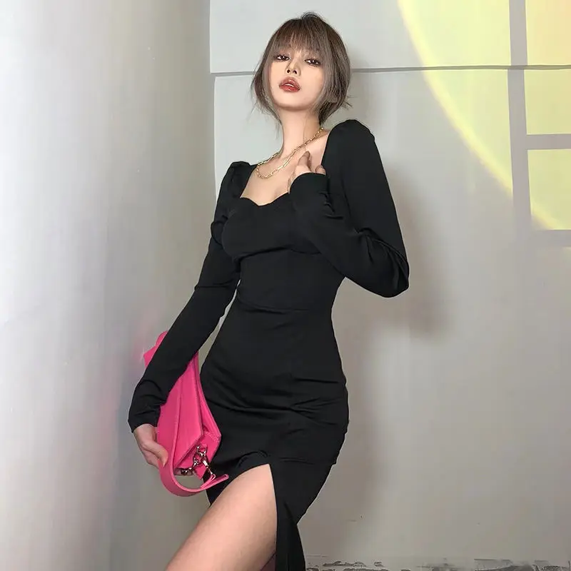 Sylcue Sexy Thin Mysterious Split Ends Glamorous Elegant Noble Formal Texture White Square Collar Shoulder Long-Sleeved Dress