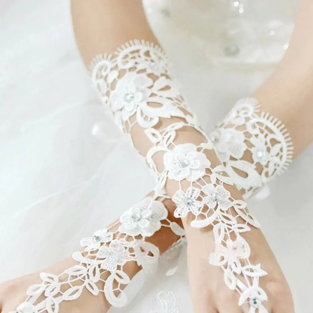 Hot Sale High Quality White Bridal Indoor Decoration Prom Wedding Party Sexy Lace Flower Fingerless Gloves