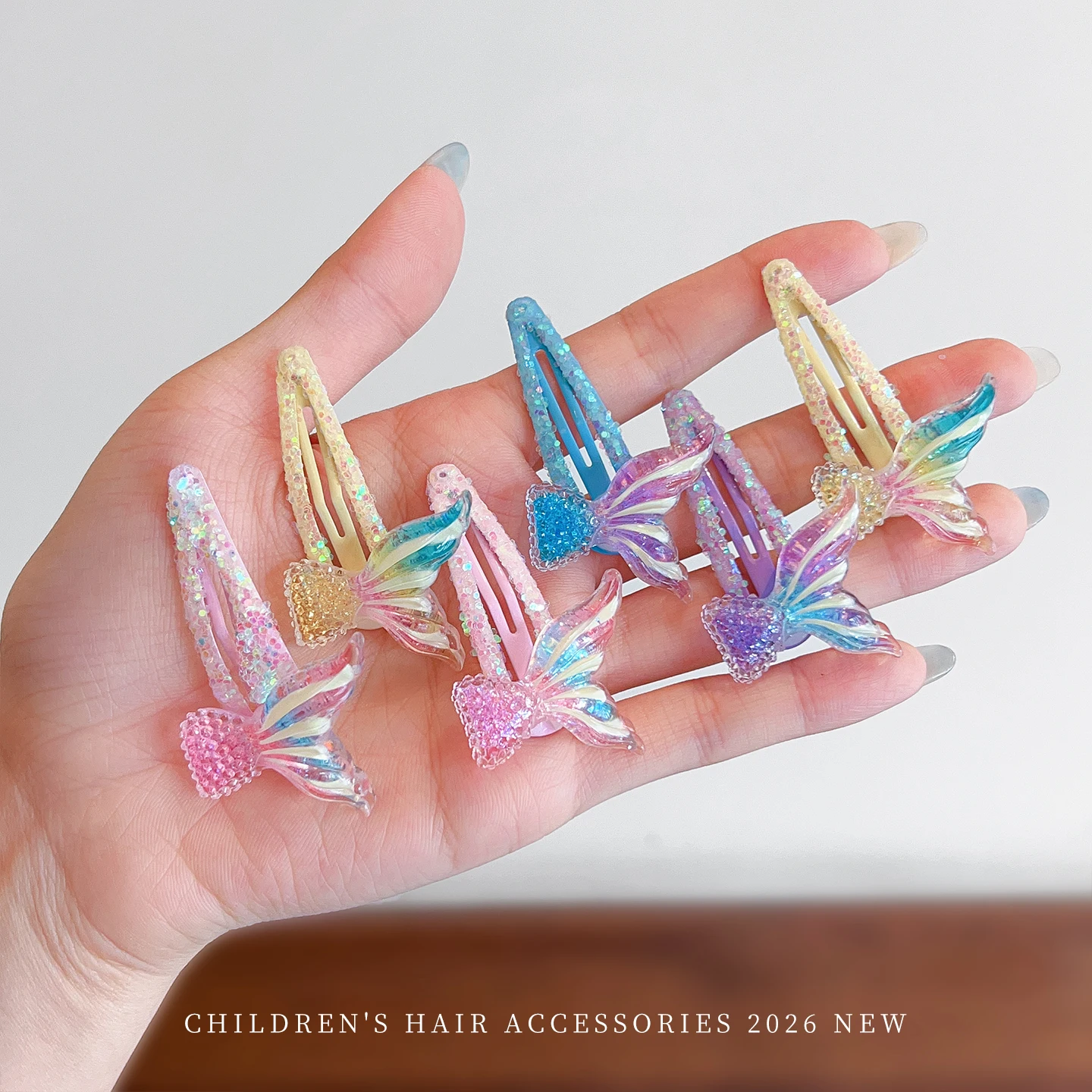 2026 Neu 2er-Set Boho Meerjungfrauenflossen-Haarspangen mit Glitzer-Pailletten, schmerzfreie Haarspangen für Baby-Mädchen, Ozean-Accessoires, Geschenk – Detail 3