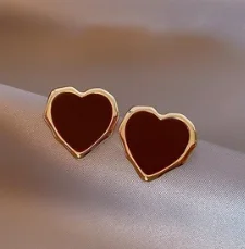 

Ожерелье с подвеской «Разбитый крест» — авангардный ретро-стиль