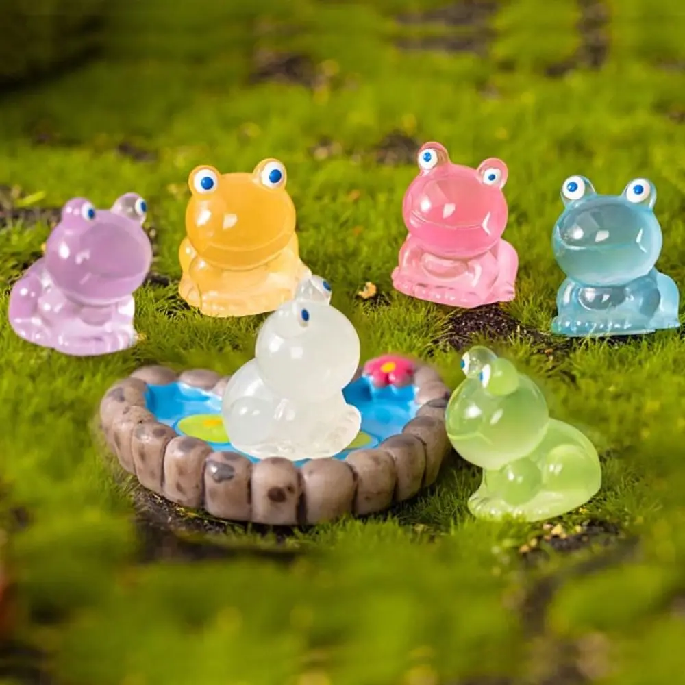 New Mini Resin Miniature Mini Frog Figurines Frog Ornaments Micro Landscape Desk Decoration DIY Fairy Garden Decoration