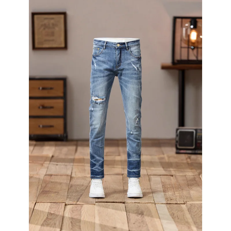 Jeans da uomo alla moda alla moda con fori 2025 Abbigliamento da uomo autunnale Pantaloni skinny elasticizzati slim fit alla moda lavati retrò