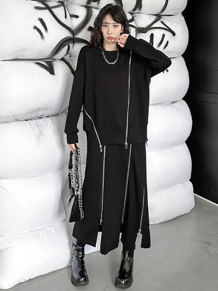 [EAM] Black Zipper Irregular Sweatshirt New Round Neck Long Sleeve Loose Women Big Size Fashion Tide Spring Autumn 2023 1DH4446