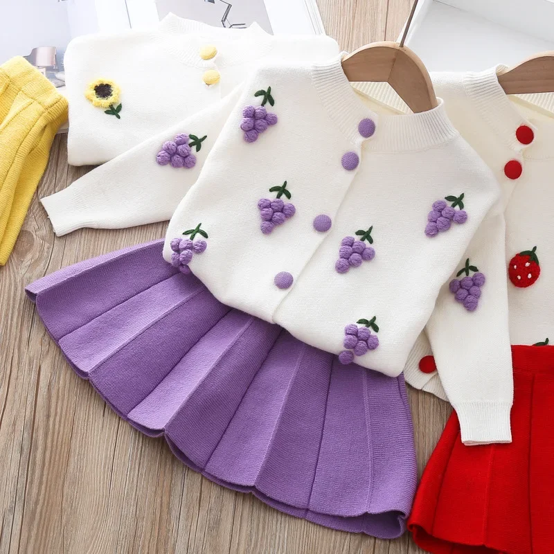 

Girls long sleeve knitting suit Christmas autumn winter new girls sweater cardigan knitting Top + skirt two piece set