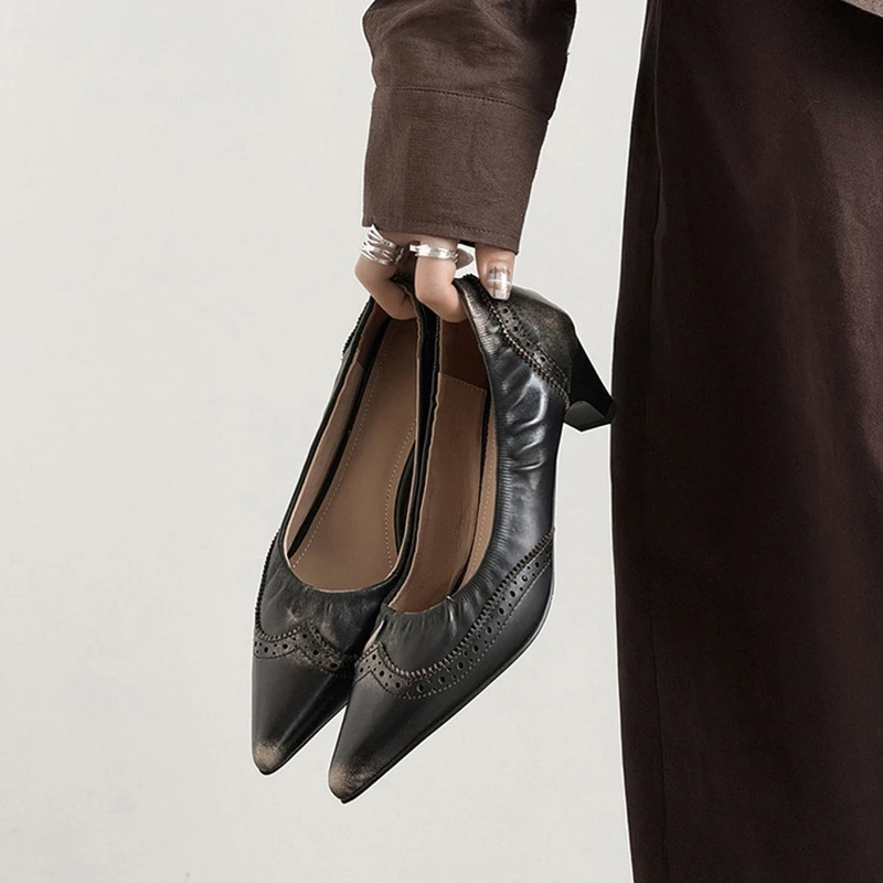 NEW Spring/Autumn Women Pumps Split Leather Shoes Women Pointed Toe Chunky Heel Shoes Retro Carving Shallow Slip-on Daily Shoes