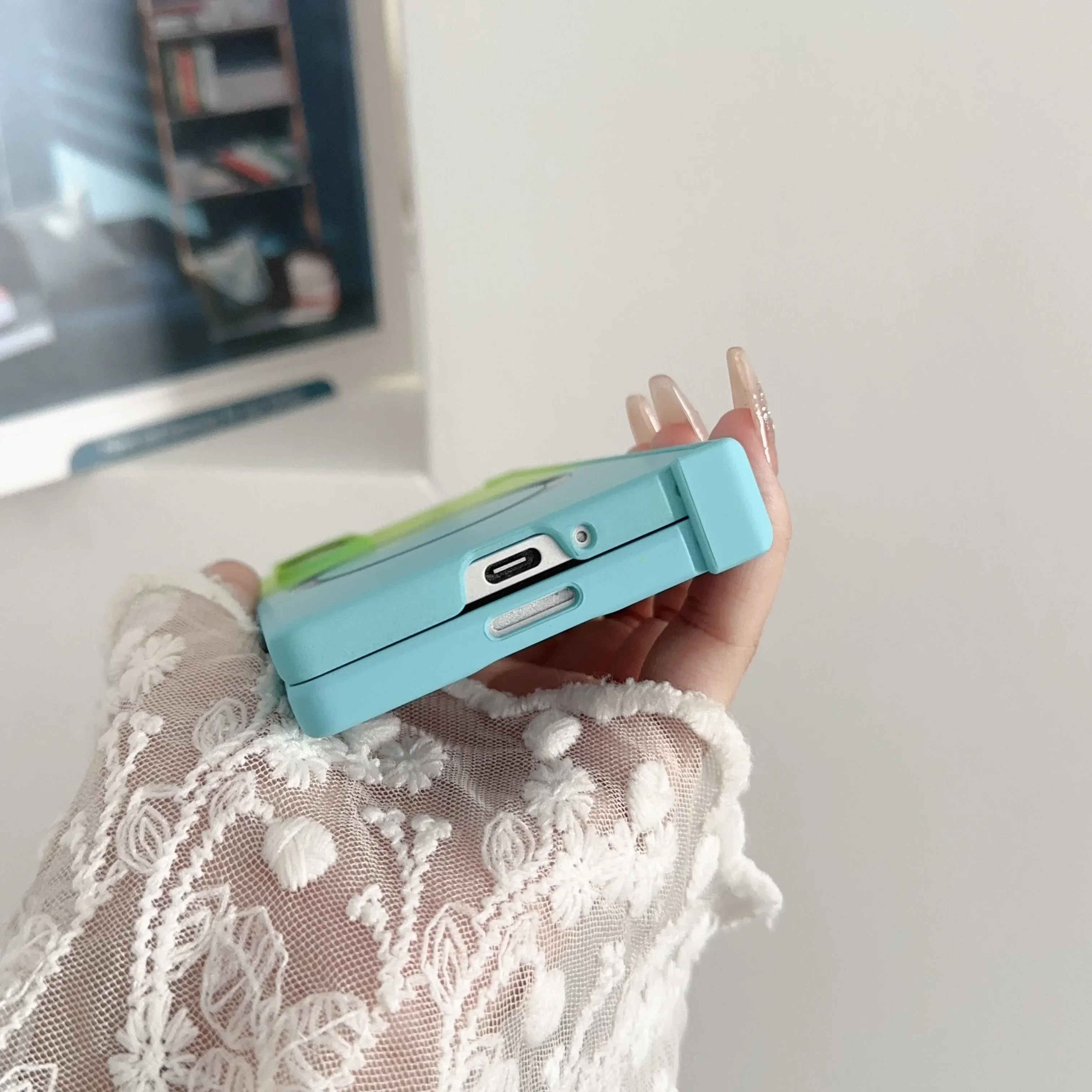 Magnetic Flip PC Plastic Phone Case for Samsung Galaxy Z Fold 6 5 4 3 Fold6 Fold5 Fold4 Fold3 5G Protection Shockproof Cover image 3