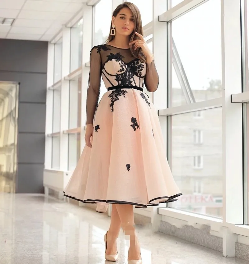 Long Sleeves Peach Short Prom Dresses A Line Illusion Corset Lace Appliques Knee Length Birthday Party Gowns Robes De Soirée