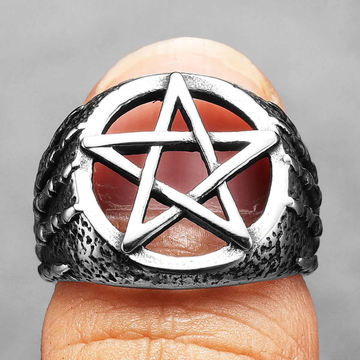 Hand Bones Pentagram Seal Men Rings Stainless Steel Women Jewelry Vintage Punk Cool Stuff Fashion Accessories Gift Wholesale