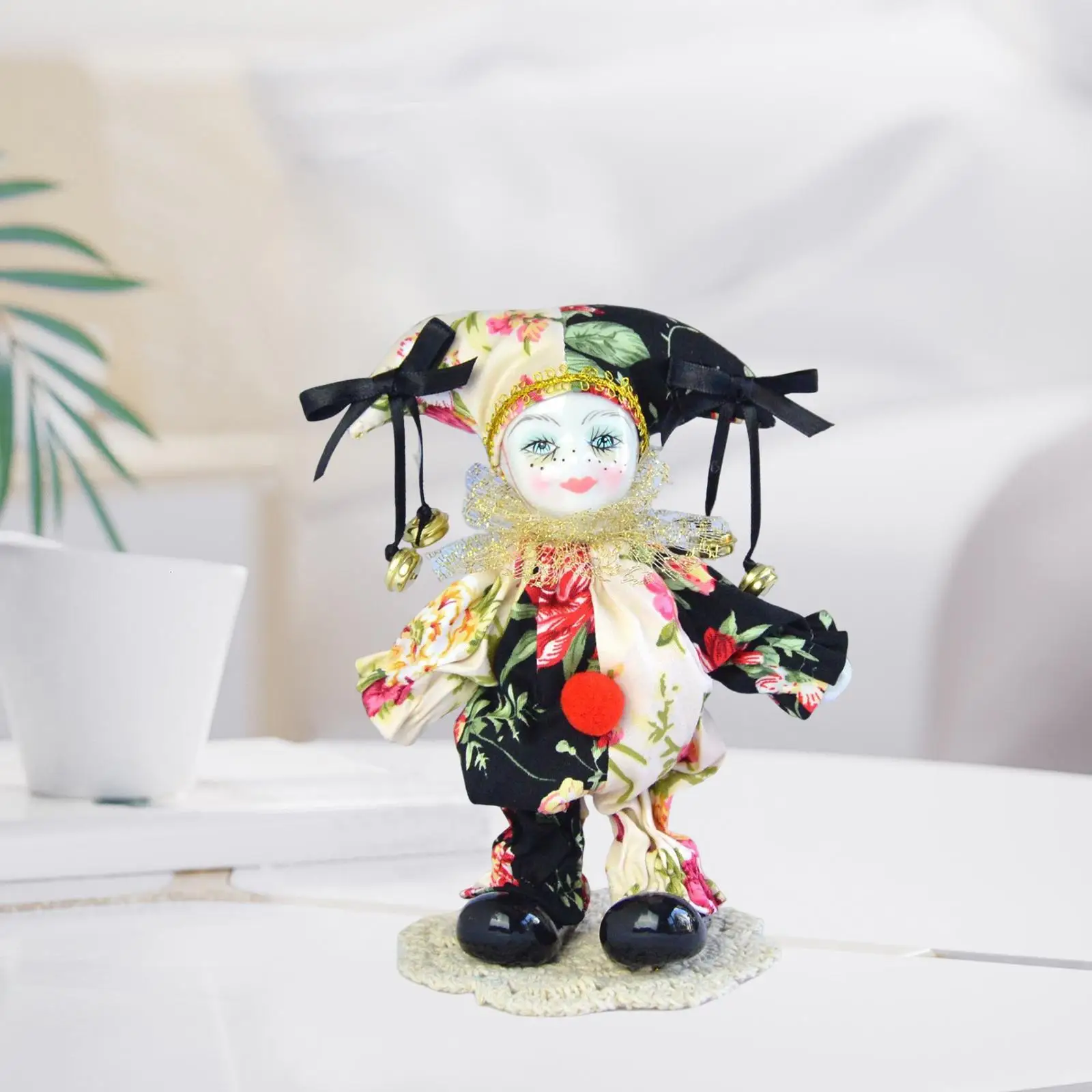 18cm Funny Harlequin Doll,Porcelain Figure Artware Valentine Gift for Office Home Desktop Ornaments