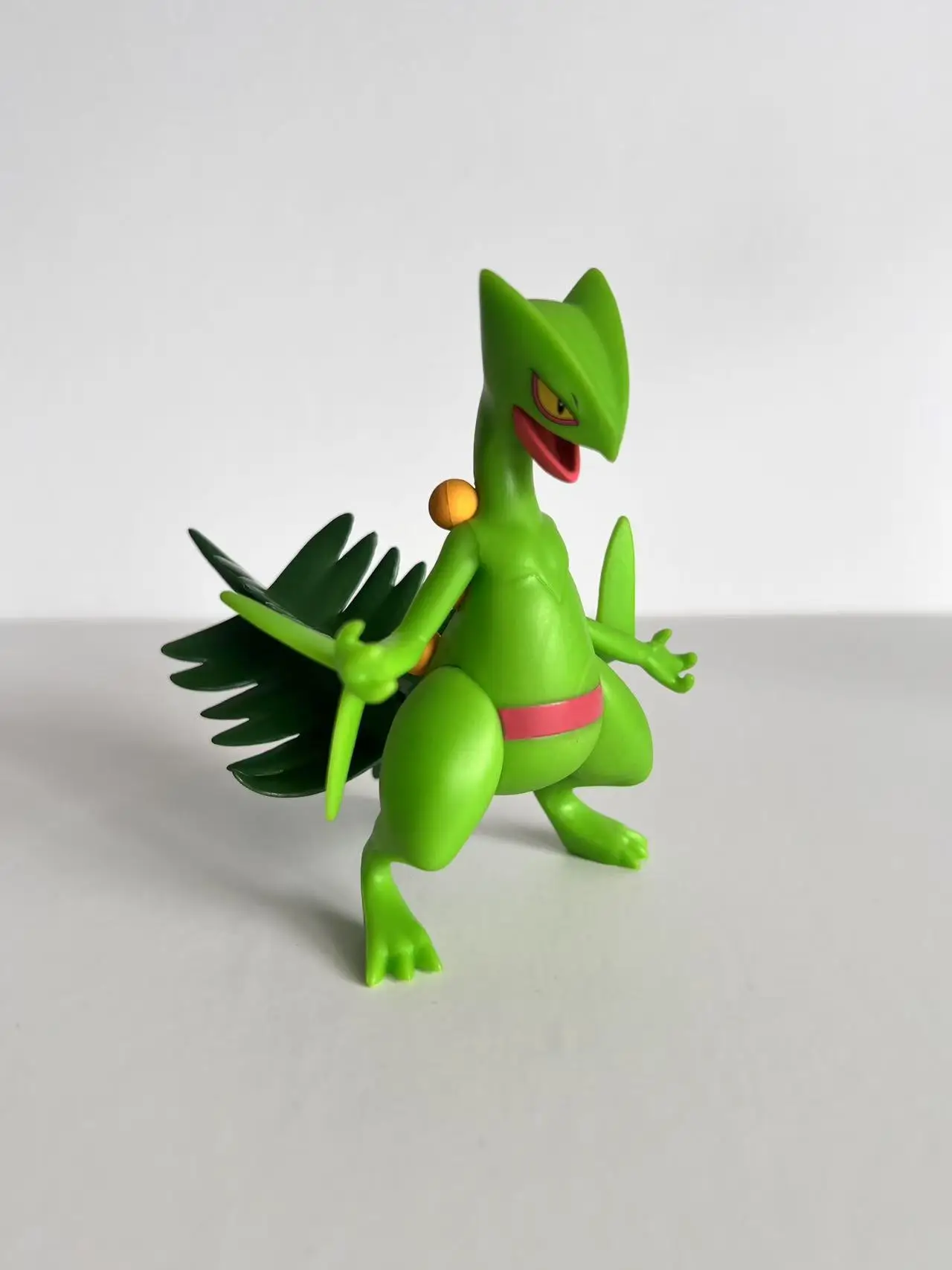 Novo 9cm ace sceptile anime figura evolução sceptile figuras pvc gk estátua estatueta modelo boneca coleção ornamento mesa brinquedo presente