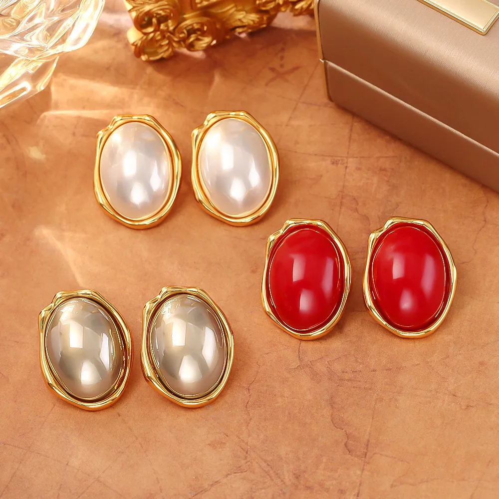 

Retro exquisite oval pearl earrings, light luxury, high-end, simple and elegant fashion earrings, versatile commuting earrings