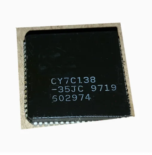 CY7C138-35JC PLCC68    Brand new genuine product