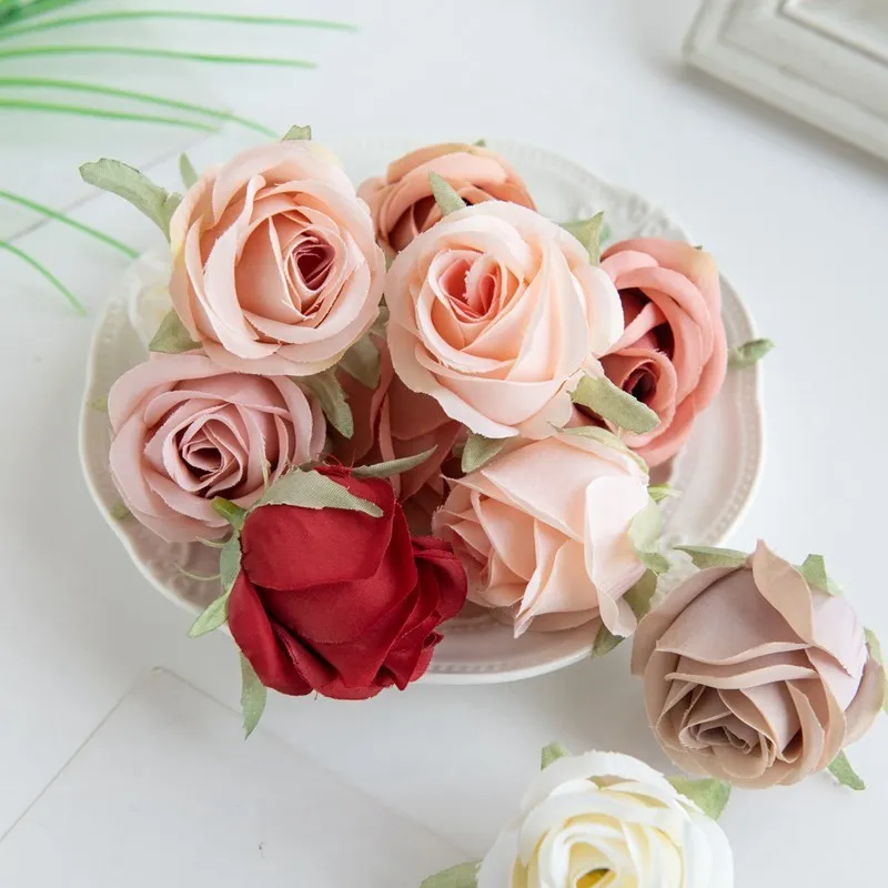 100 Stück billige Rosen köpfe für zu Hause Hochzeit liefert Dekoration DIY Weihnachts girlande Zubehör Sammelalbum Seide künstliche Blumen