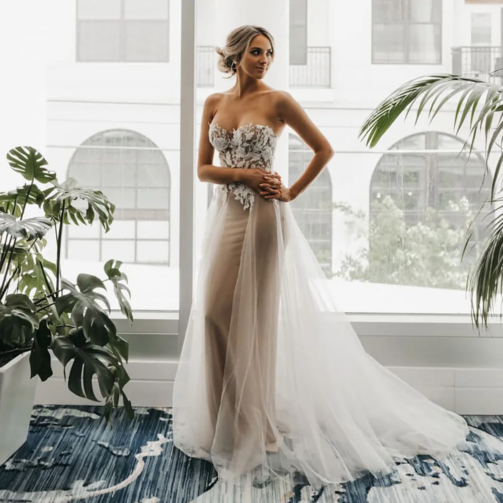 Sexy Strapless Wedding Dresses Champange Lace Appliques Illusio Nude Bridal Gown Tulle Luxury Wedding Bride Dress Customized