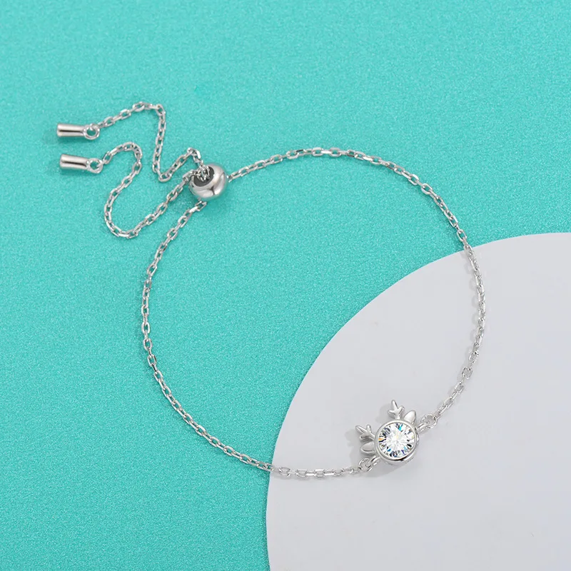 

18k White Gold Deer Head Simple Personalized 0.5ct Moissanite Bracelet for Women Niche Design Cute Platinum Pt950 Fine Jewelry