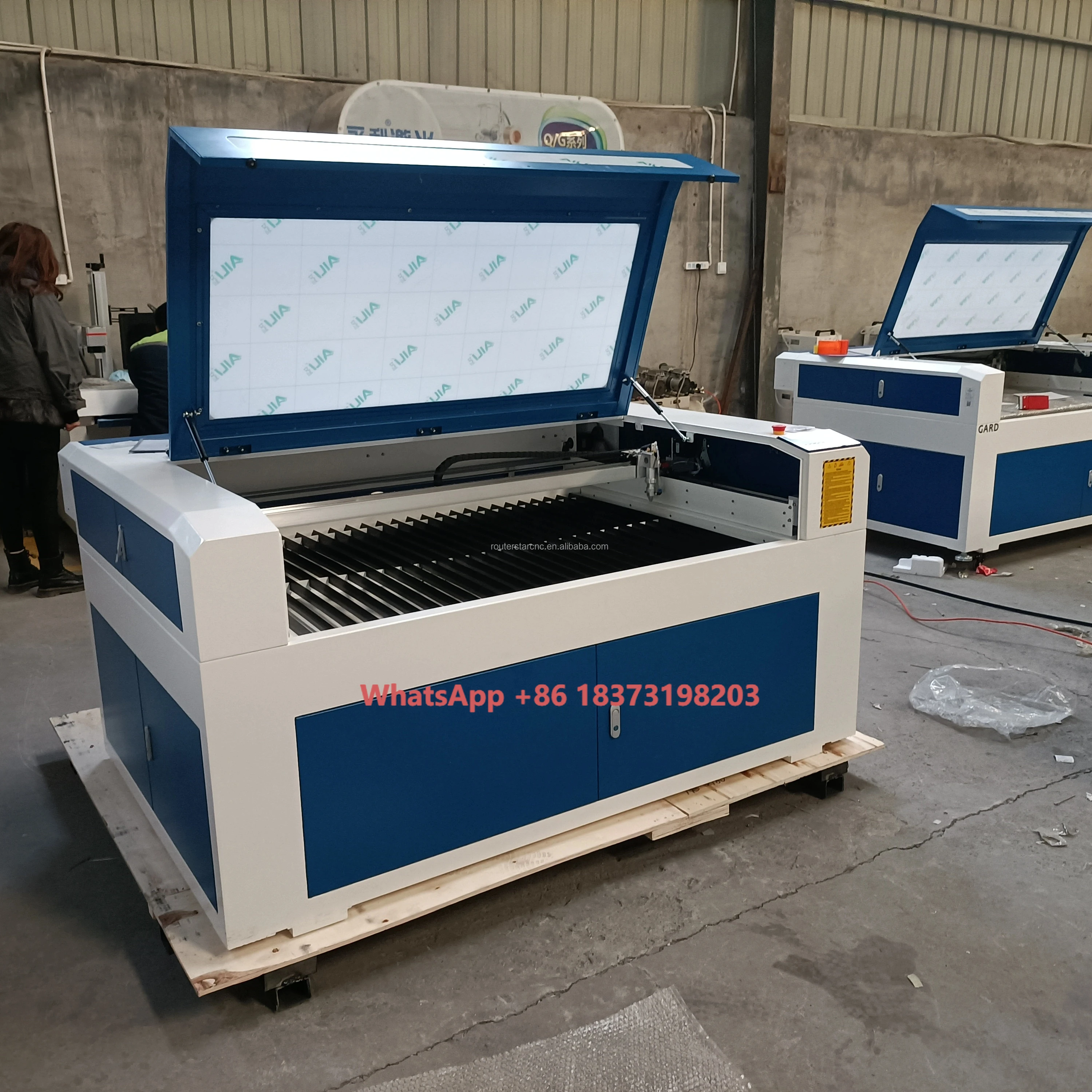 

CO2 Cutting Machine 1390 and Engraving Machine with 80w Reci Tube