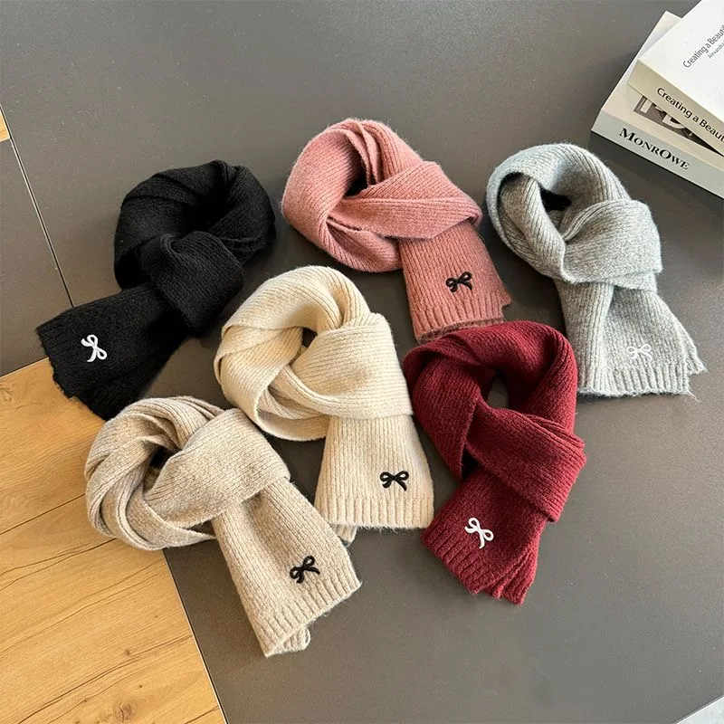 

Children's solid color knitted scarf autumn and winter girls' embroidered bow simple and versatile foreign style Korean fashion